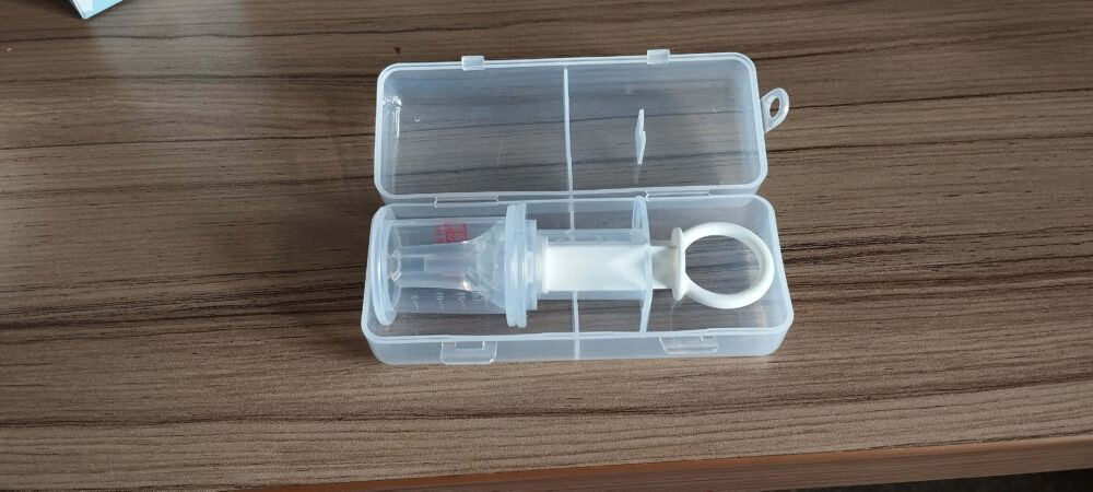 Medicine pacifier